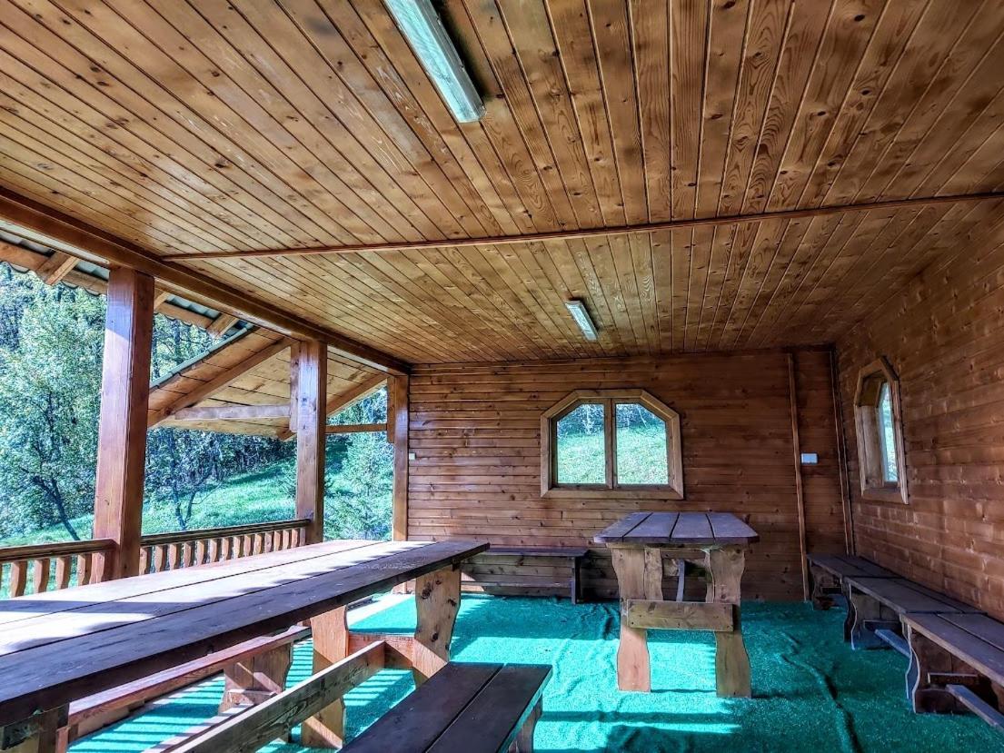 Pensiunea Agroturistica Piscul Soarelui Cîmpulung Exterior foto